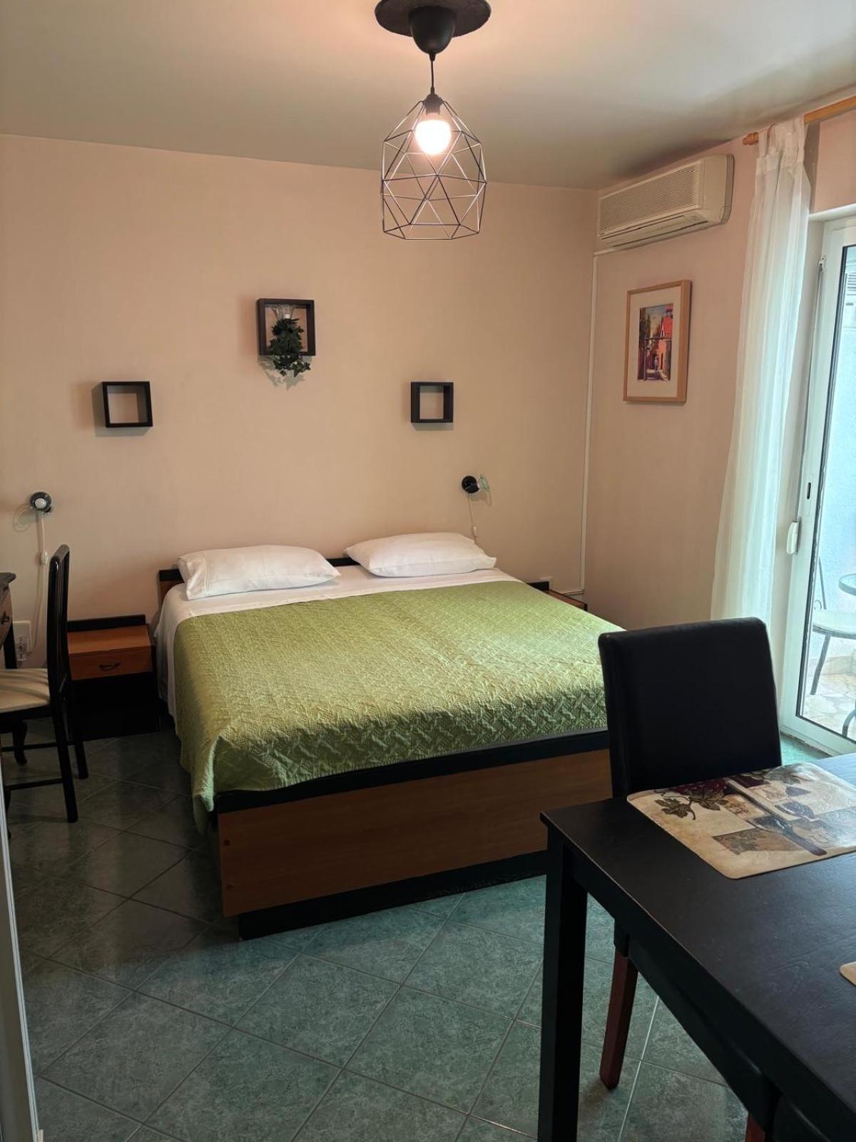 Prestige Apartment *